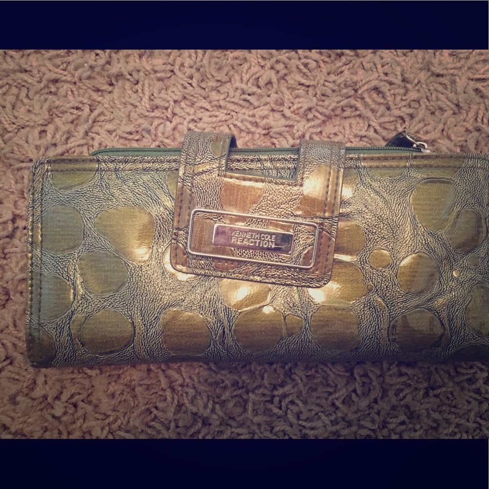 Kenneth Cole Reaction green Wallet